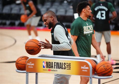 Milwaukee Bucks Odds – NBA .